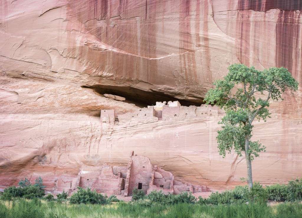 White House ruins inside Canyon de Chelly